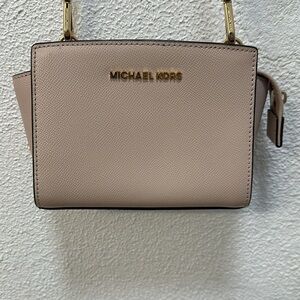 Michael Kors Small Crossbody Bag- Blush Pink